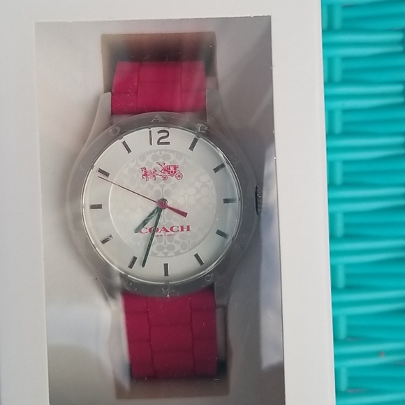 WATCH - Picture 1 of 7